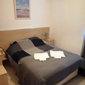 https://plaza-rio-aguasvivas-5-bb.hotelsinnerja.org
